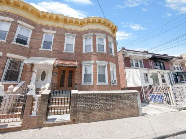 452 Lincoln Avenue #HSE, Brooklyn, NY 11208