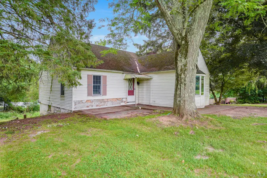 30 Smith Road, Pleasant Valley, NY 12569 - #2