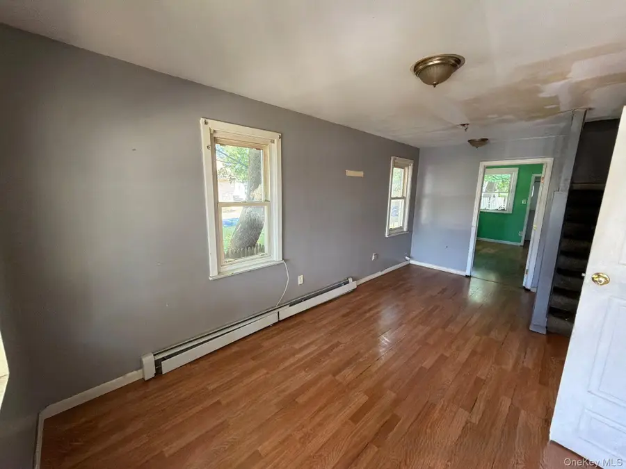 30 Pierson Avenue, Hempstead, NY 11550 - #3