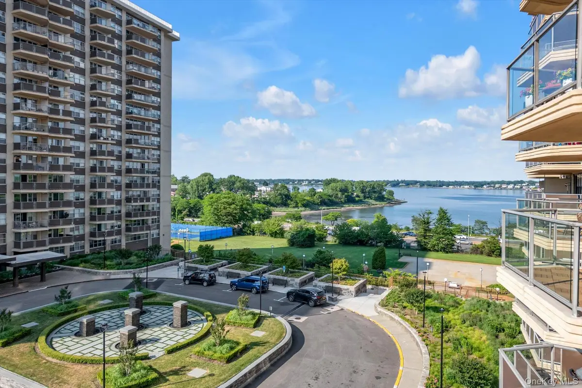 1805 215th Street #5C, Bayside, NY 11360 - #1