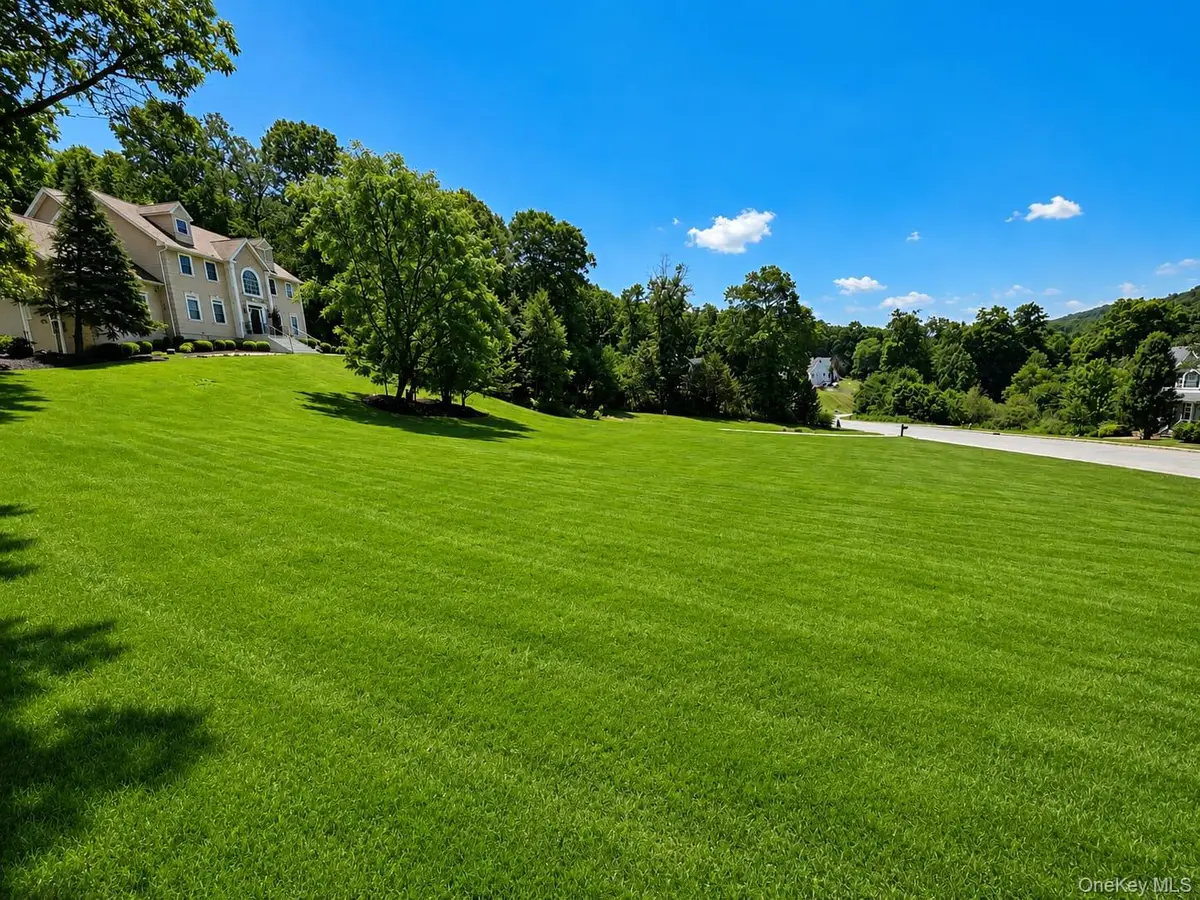 8 Brian Court, Salisbury Mills, NY 12577 - #1