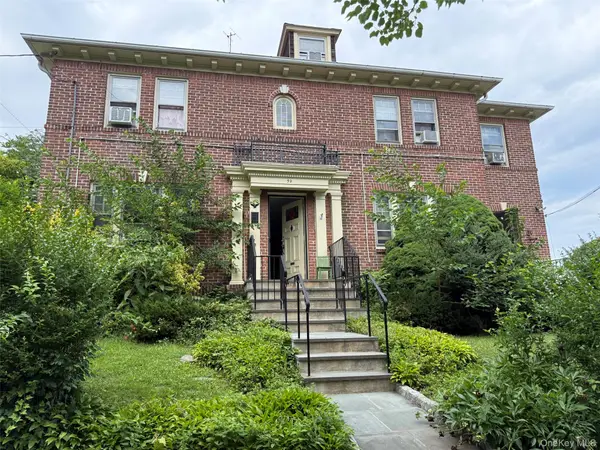 92 Woodland Avenue, New Rochelle, NY 10805
