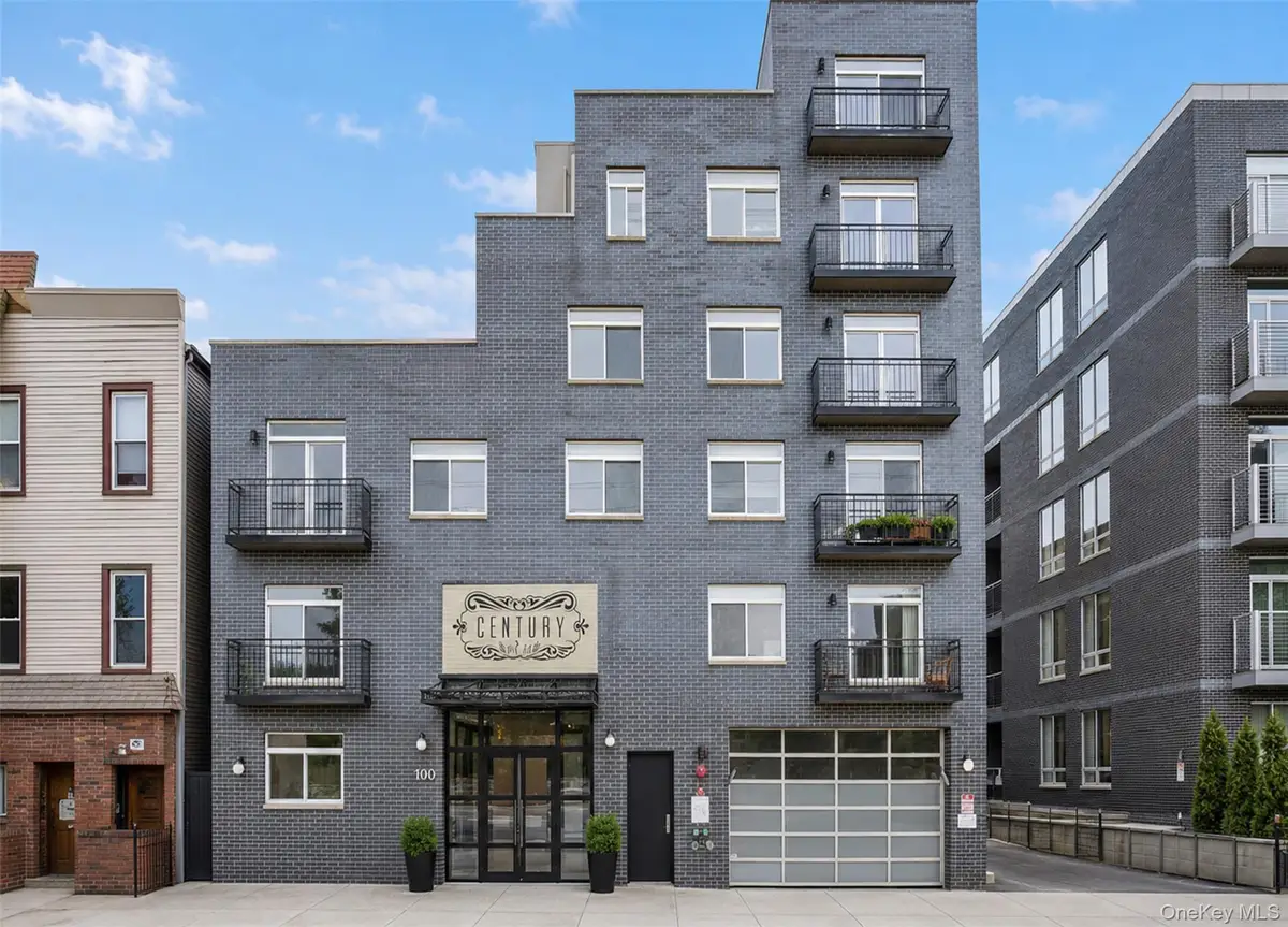 100 Engert Avenue #5C, Brooklyn, NY 11222 - #1