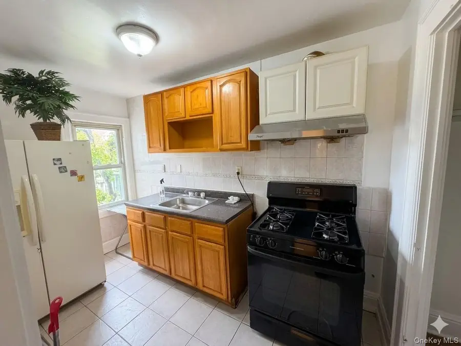 8735 165th Street, Jamaica, NY 11432 - #3