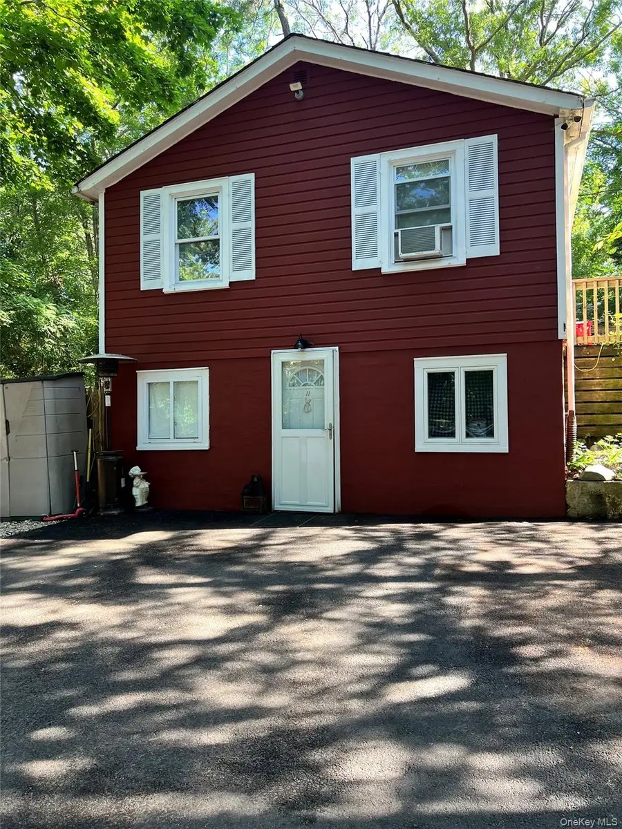 11 Primrose Path, Manorville, NY 11949 - #2