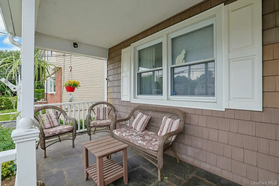 84 Lawrence Place, New Rochelle, NY 10801 - #3