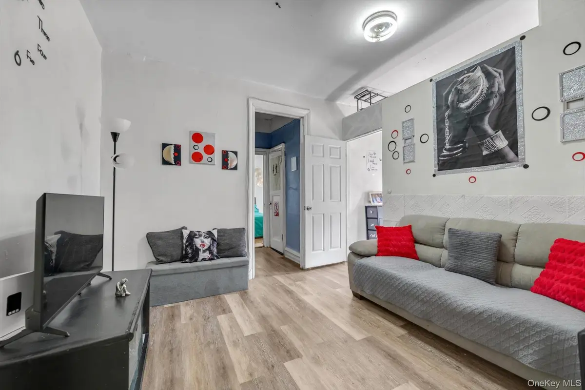 550 Fort Washington Avenue #4E, New York, NY 10033 - #1