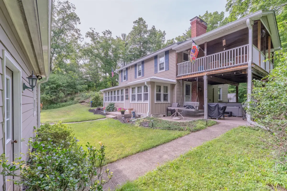 542 Blue Mountain Road, Saugerties, NY 12477 - #1