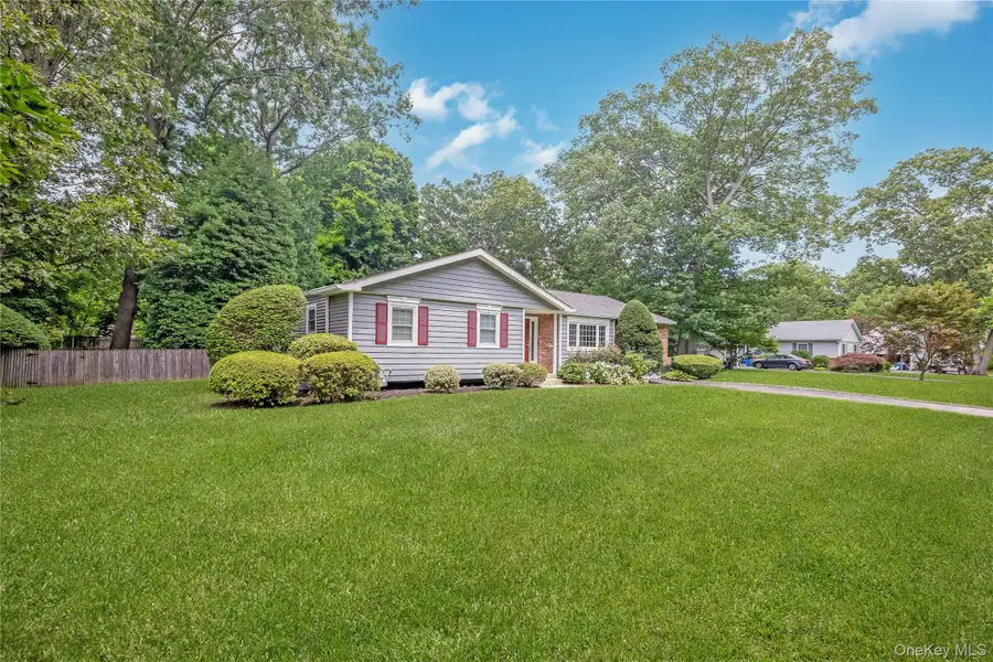 10 Udell Way, East Northport, NY 11731 - #3