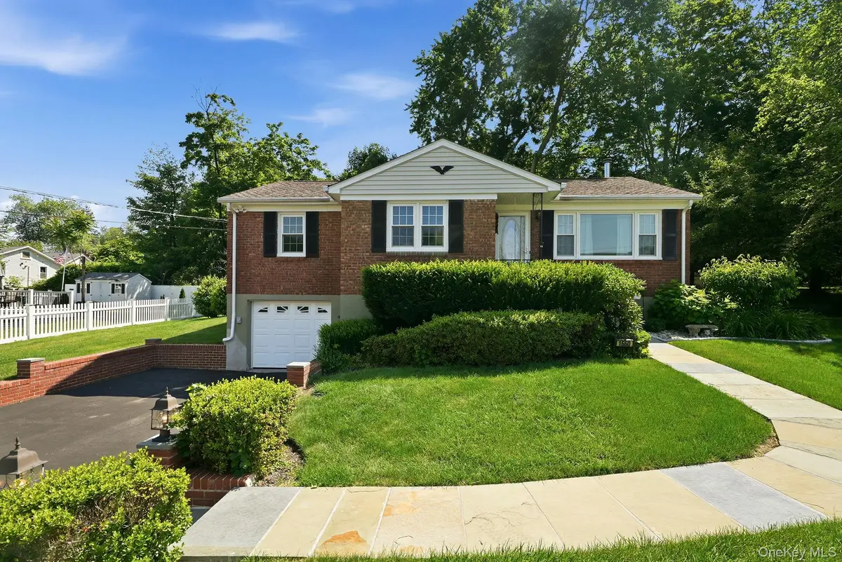 1660 Central Street, Yorktown Heights, NY 10598 - #1