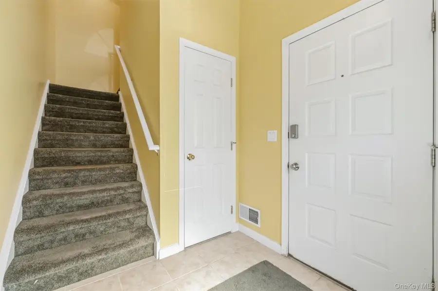 407 Crystal Hill Lane, Poughkeepsie, NY 12603 - #3
