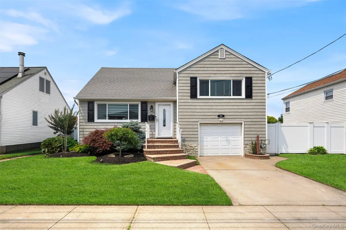 40 Martha Street, Freeport, NY 11520 - #1