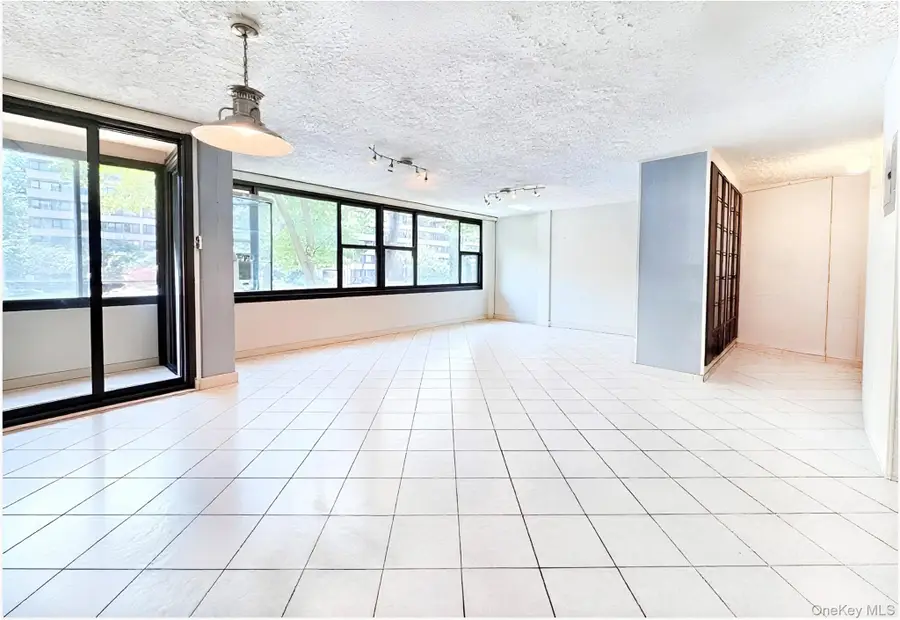10-10 166 Street #3A, Beechhurst, NY 11357 - #2
