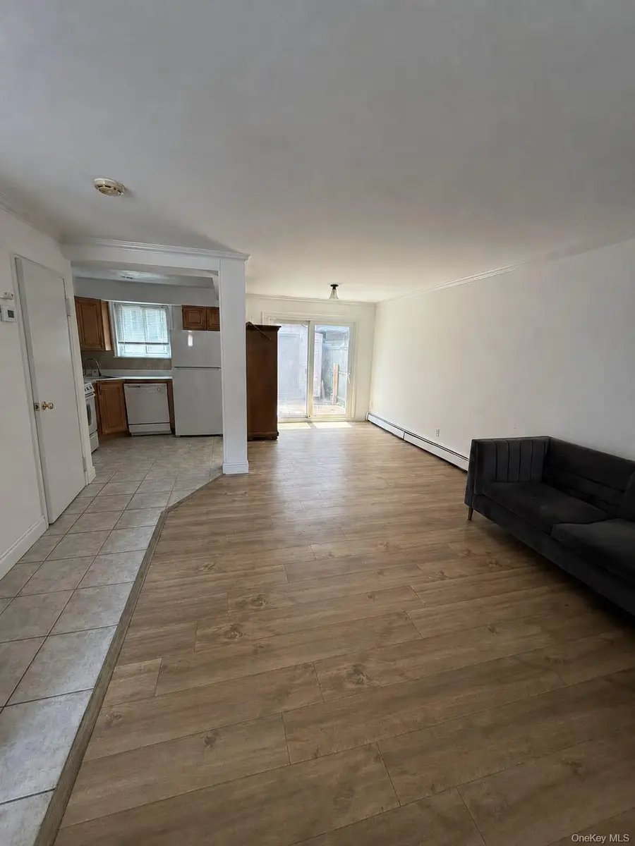 920 Broadway #16, Woodmere, NY 11598 - #3
