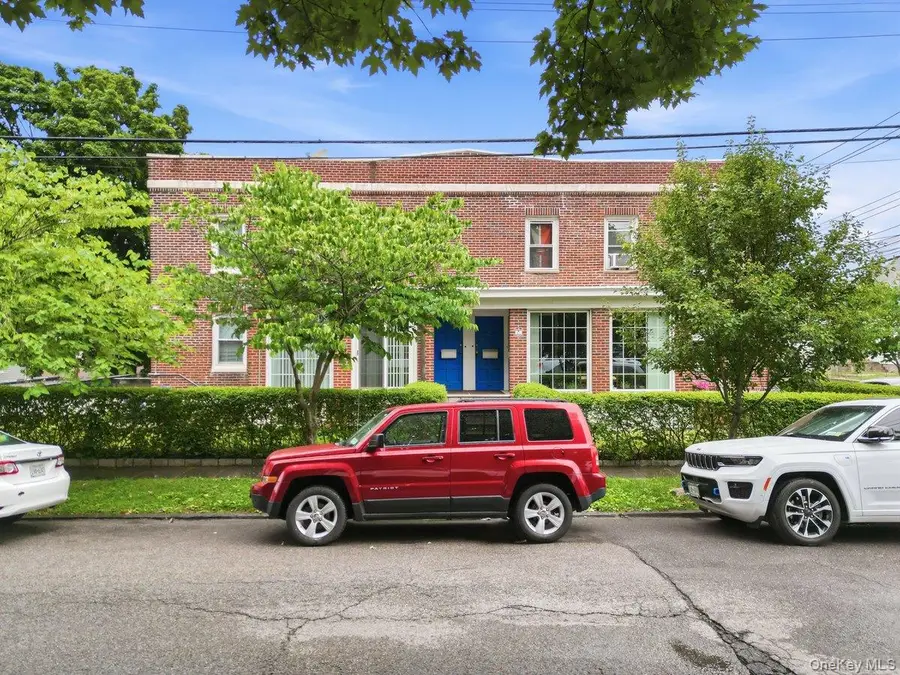 21 Crescent Place, Yonkers, NY 10704 - #2