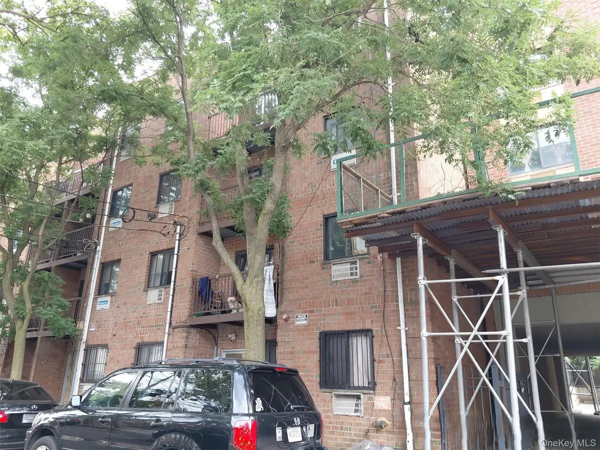 724 E 221st Street #2A, Bronx, NY 10467 - #1