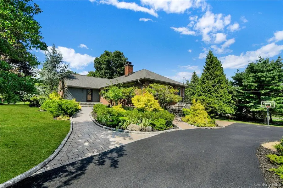 236 Westlake Drive, Valhalla, NY 10595 - #2