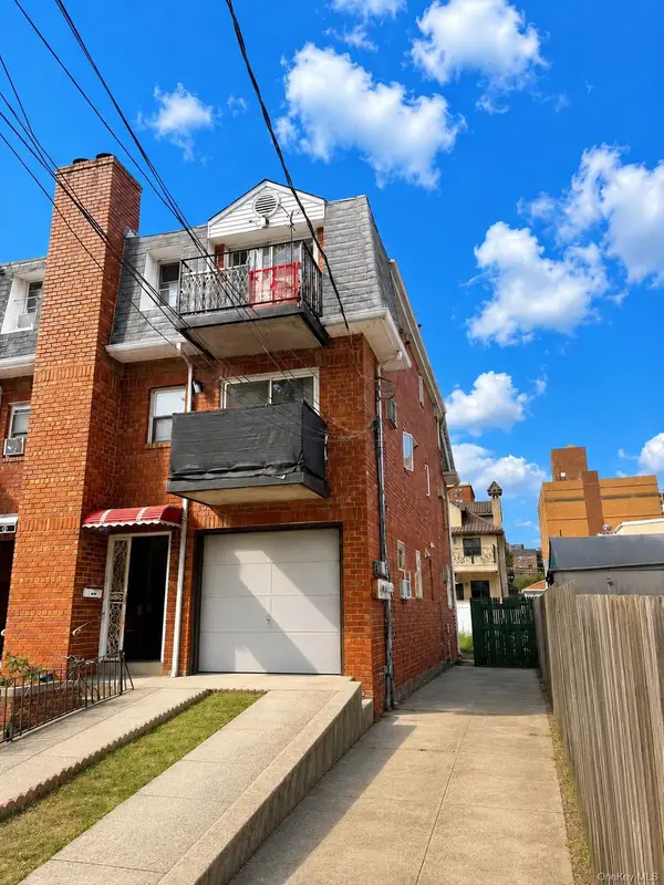 4512 Robinson Street, Flushing, NY 11355