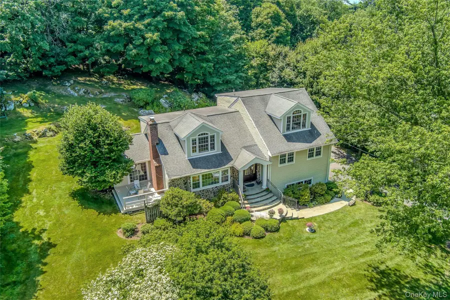 22 Garey Drive, Chappaqua, NY 10514 - #2