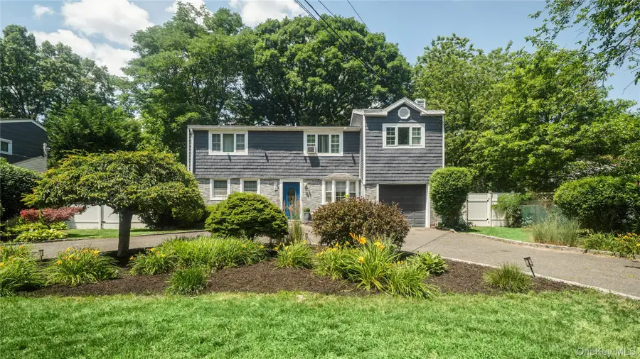 1634 N Gardiner Drive, Bay Shore, NY 11706 - #2