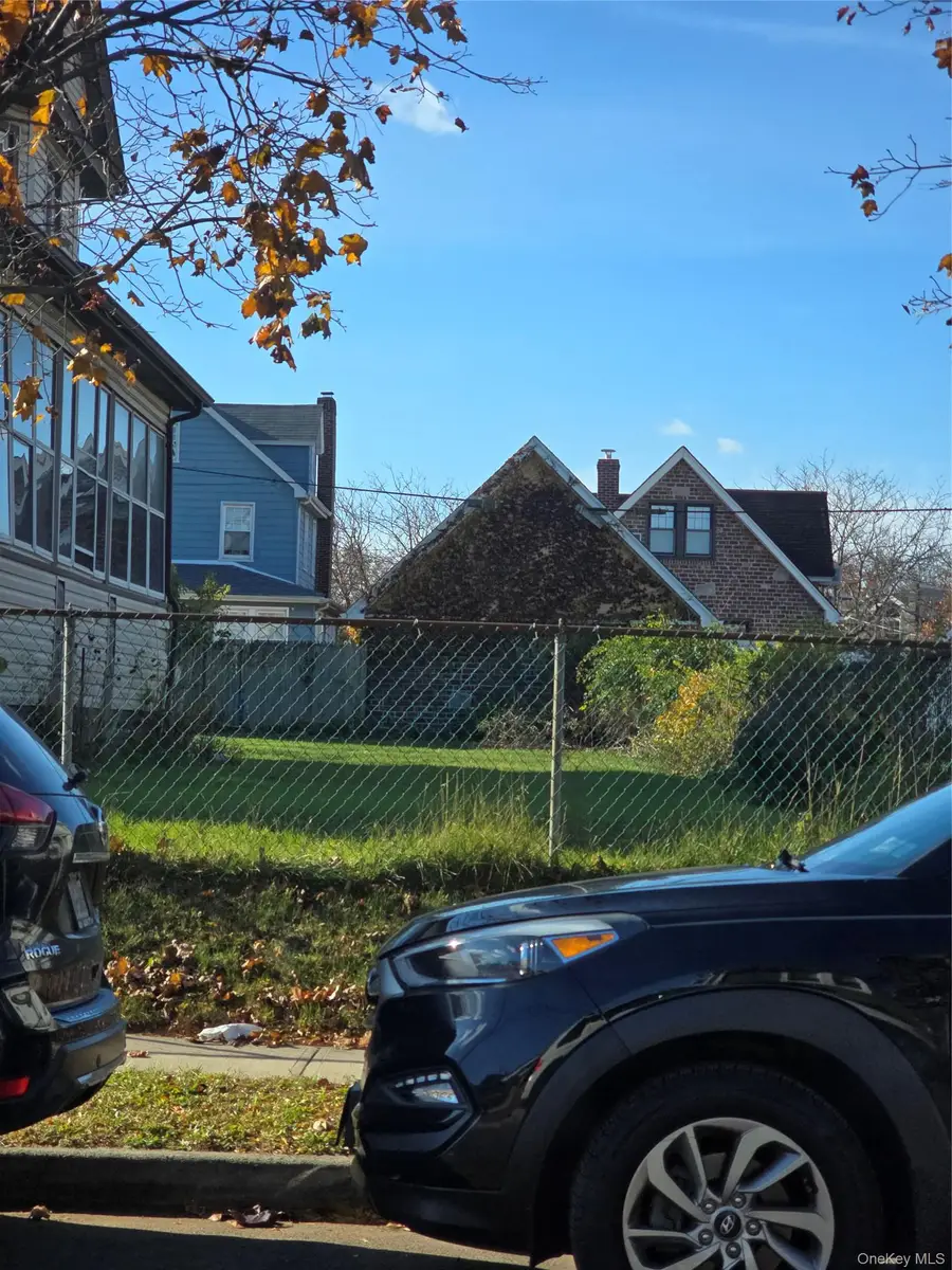 13760 Bedell Street, Springfield Gardens, NY 11413 - #2