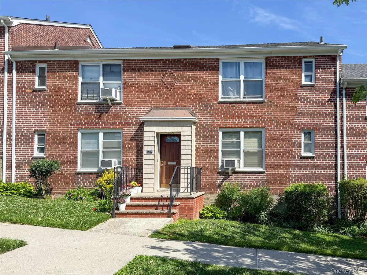 Address Withheld By Seller, Bayside, NY 11361 - #1