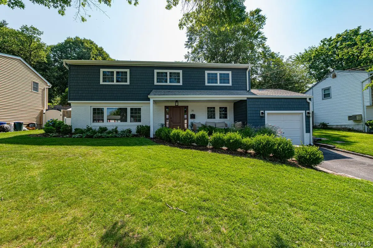 30 Harriet Lane, Huntington, NY 11743 - #1