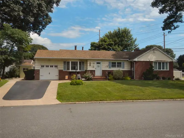 1005 Thompson Drive, Bay Shore, NY 11706
