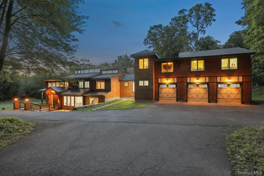 Address Withheld By Seller, South Salem, NY 10590 - #3