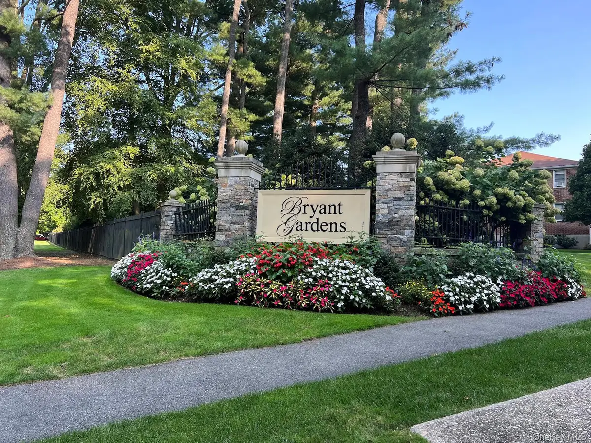 185 Bryant Avenue #1M, White Plains, NY 10605 - #1