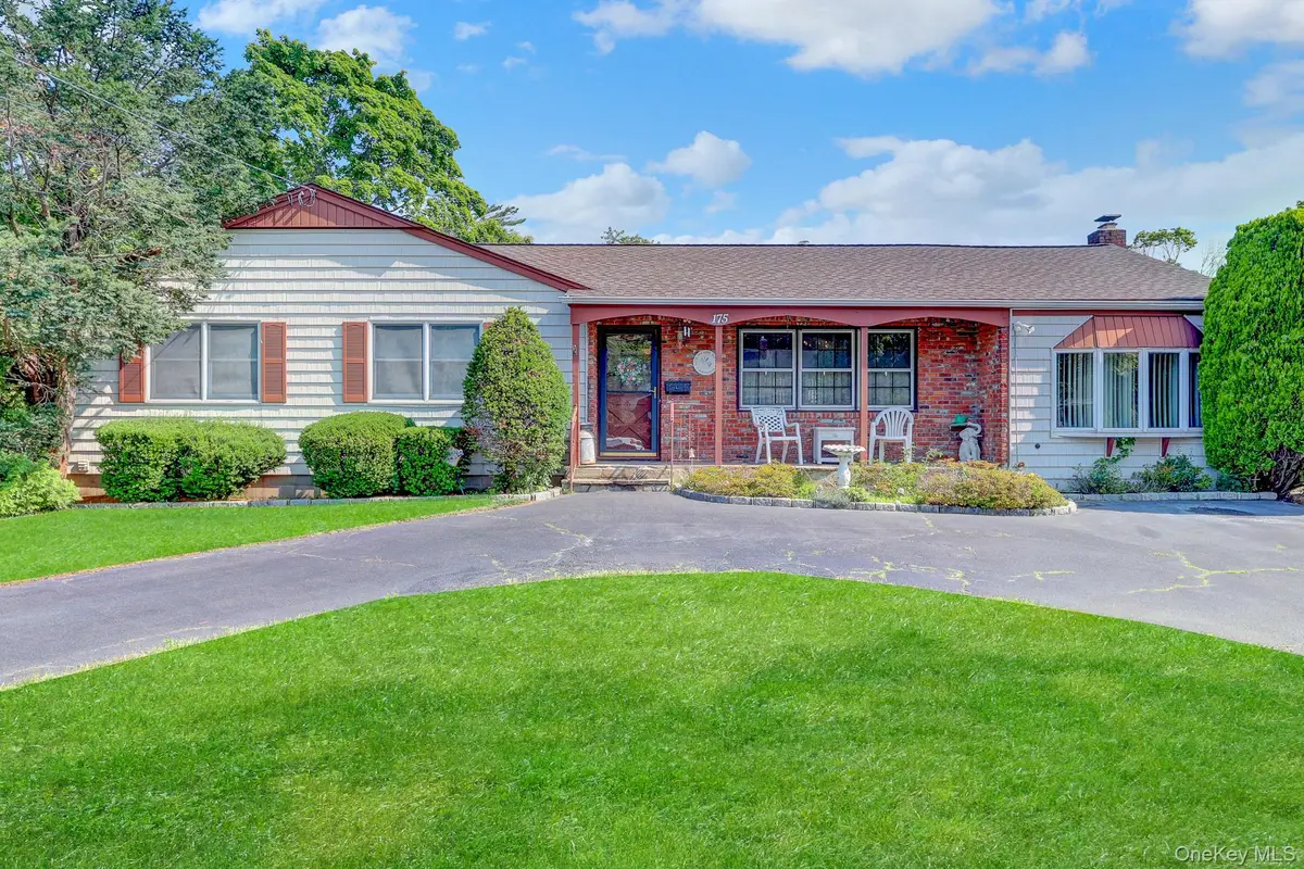 175 Franklin Street, Patchogue, NY 11772 - #1