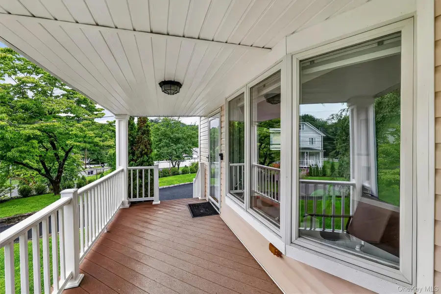 8 Durrin Avenue, Cortlandt Manor, NY 10567 - #3