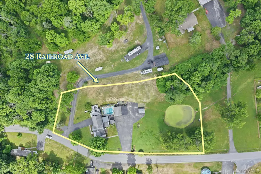 28 Railroad Avenue, Saugerties, NY 12477 - #3