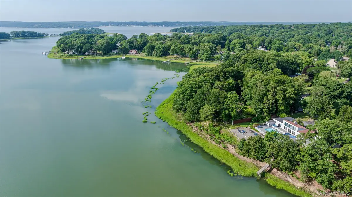 20 Bevin Road, Northport, NY 11768 - #1