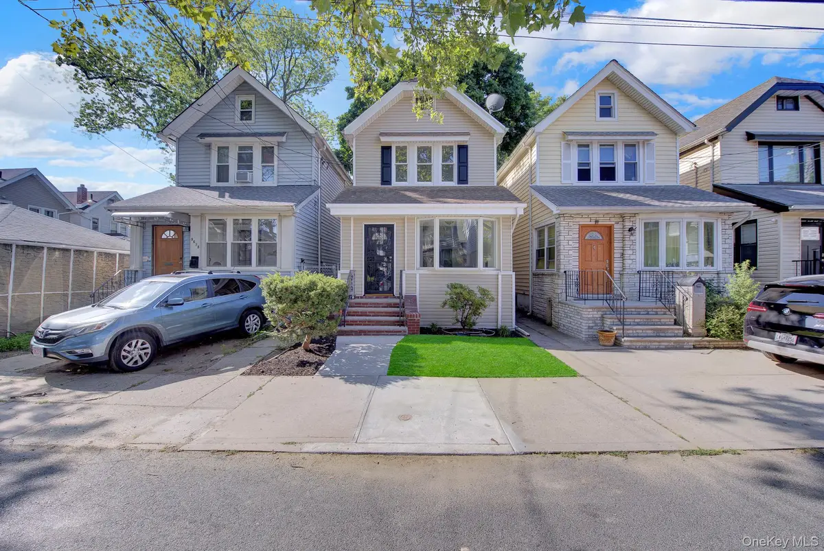 96-16 91st Drive, Woodhaven, NY 11421 - #1