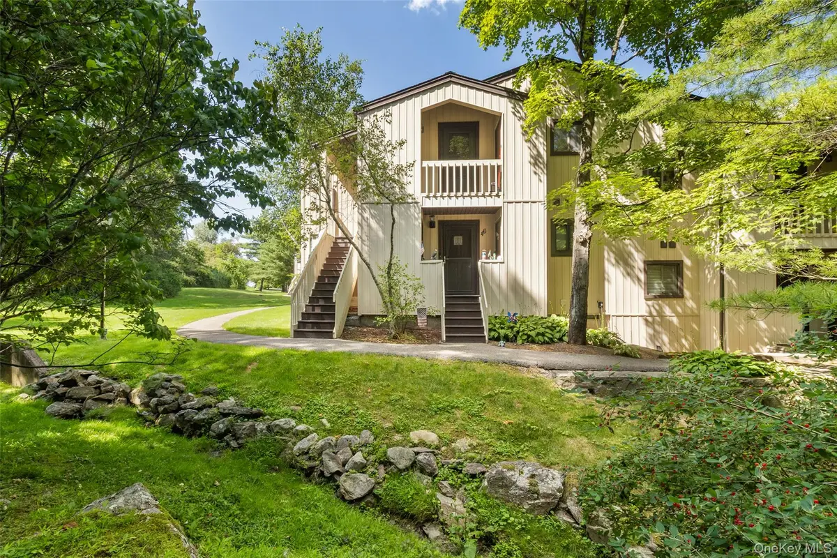 48 Overlook Commons, Yorktown Heights, NY 10598 - #1