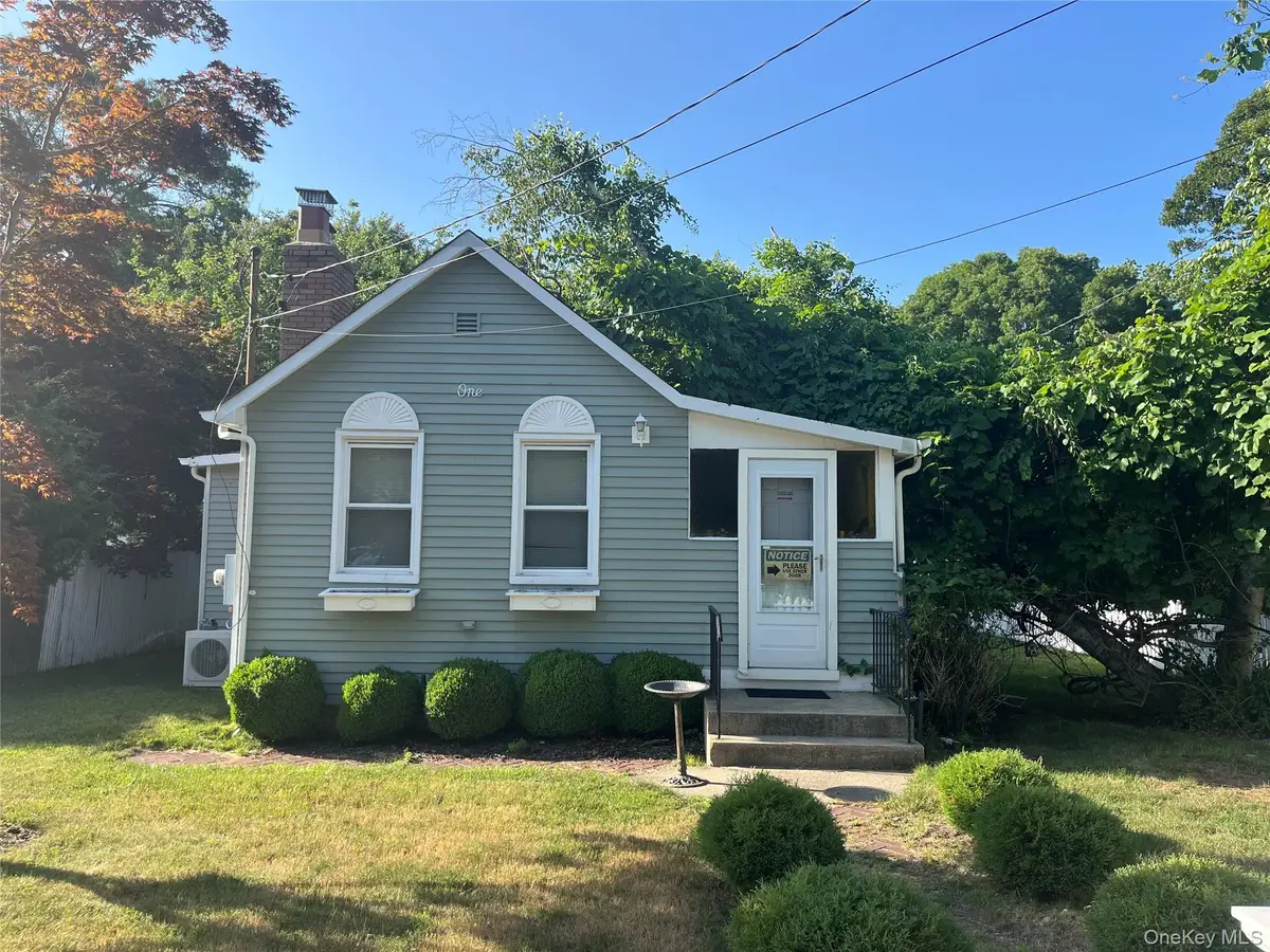 1 Saltaire Road, Sound Beach, NY 11789 - #1
