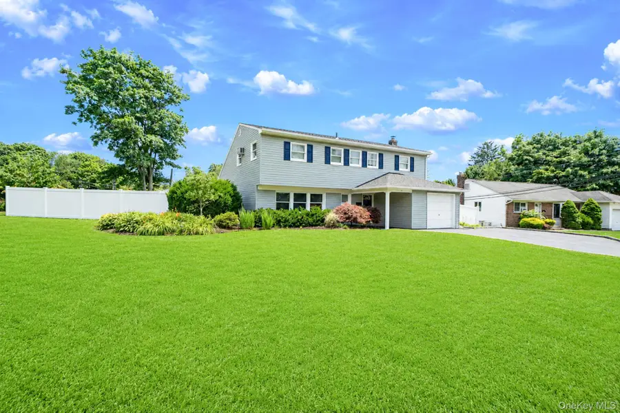 1 Blue Spruce Lane, Commack, NY 11725 - #2