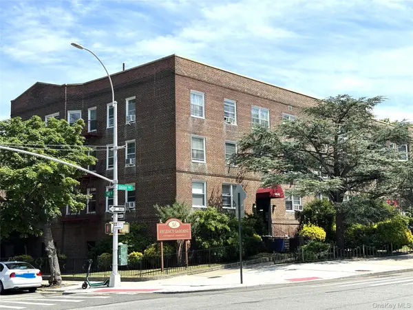 141-03 Union Turnpike #3J, Flushing, NY 11367