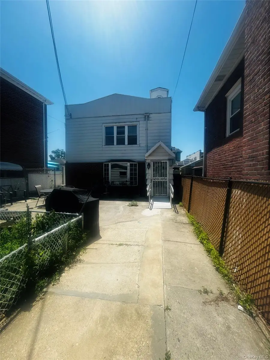 3280 Radio Drive, Bronx, NY 10465 - #2