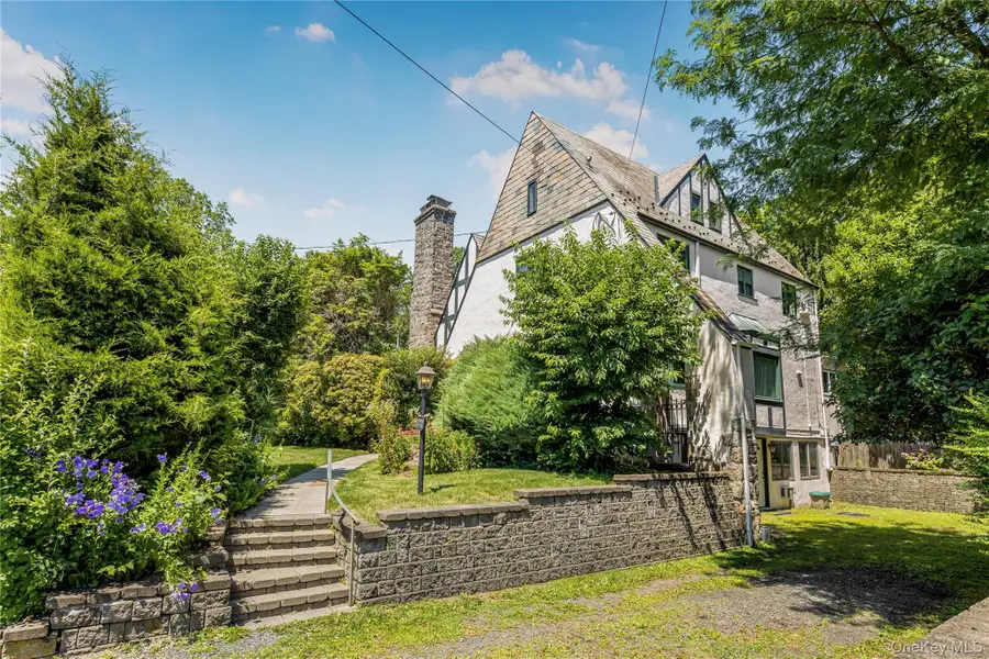 133 Bon Air Avenue, New Rochelle, NY 10804 - #3