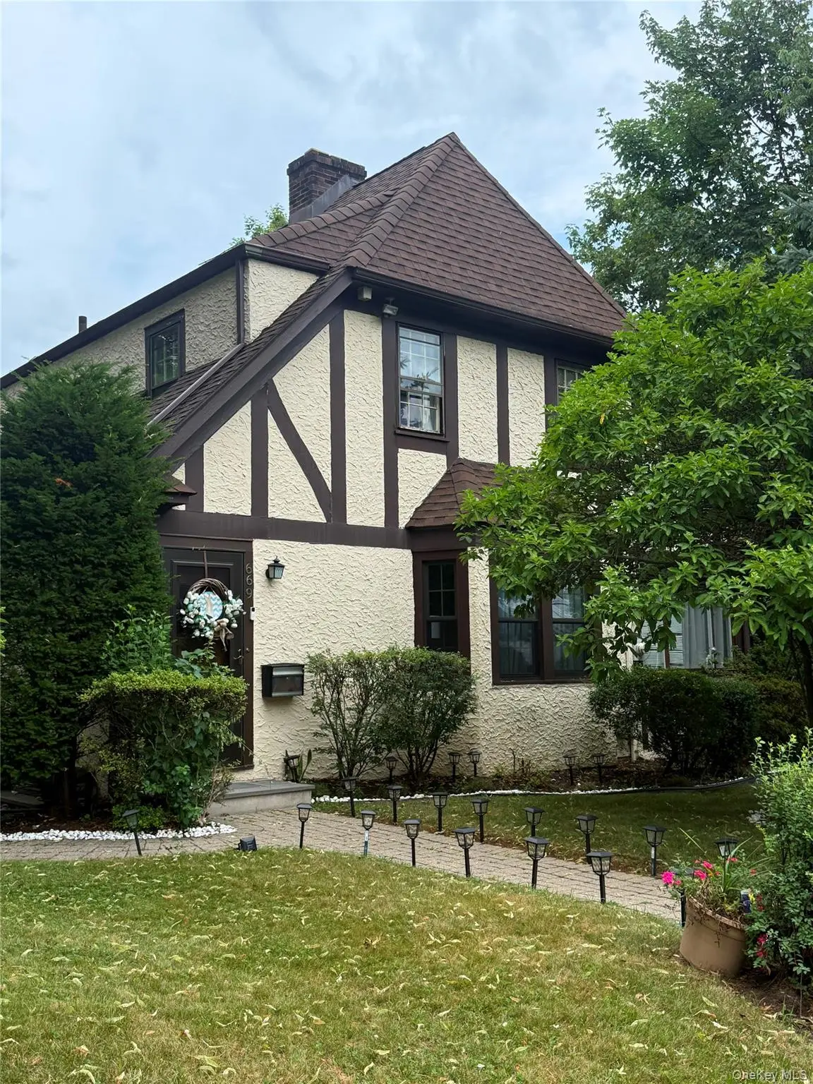669 N Broadway, Yonkers, NY 10701 - #1