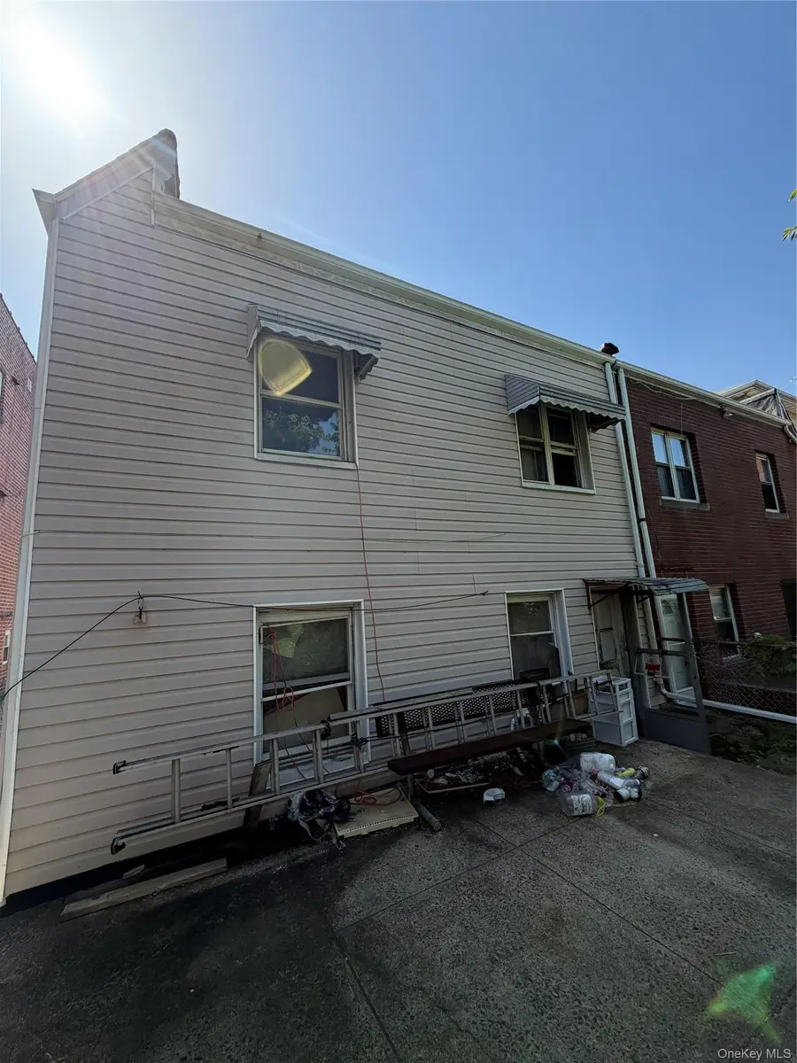2928 Fenton Avenue, Bronx, NY 10469 - #2