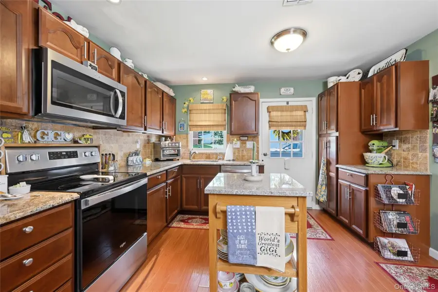 176 Ventry Court #A, Ridge, NY 11961 - #2