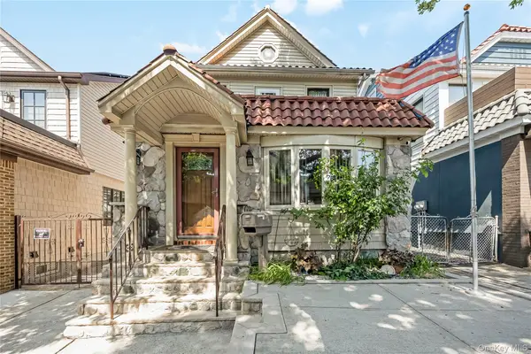 7815 Woodhaven Boulevard, Ridgewood, NY 11385