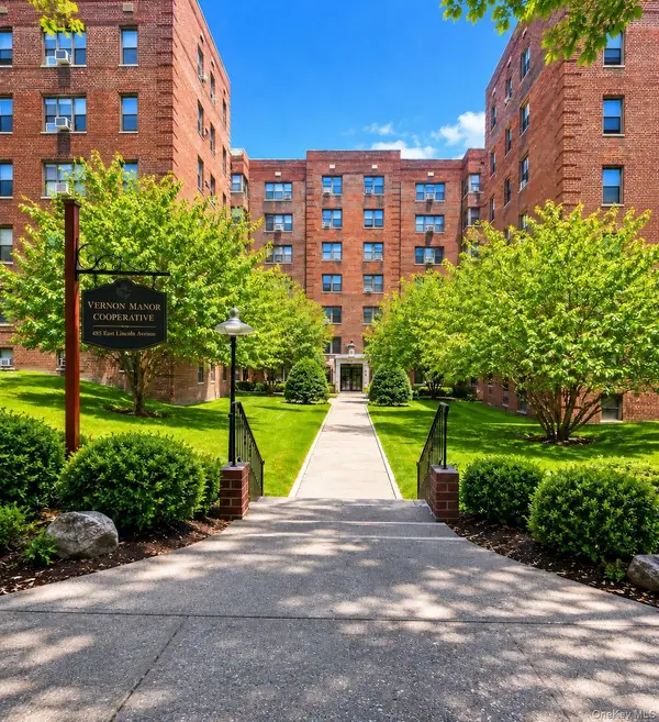 485 E Lincoln Avenue #214, Mount Vernon, NY 10552