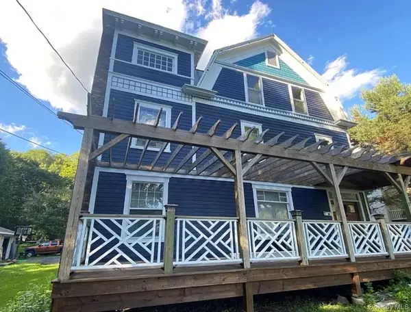 1 Prospect Street, Stamford, NY 12167