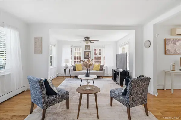 2934 161st Street, Flushing, NY 11358