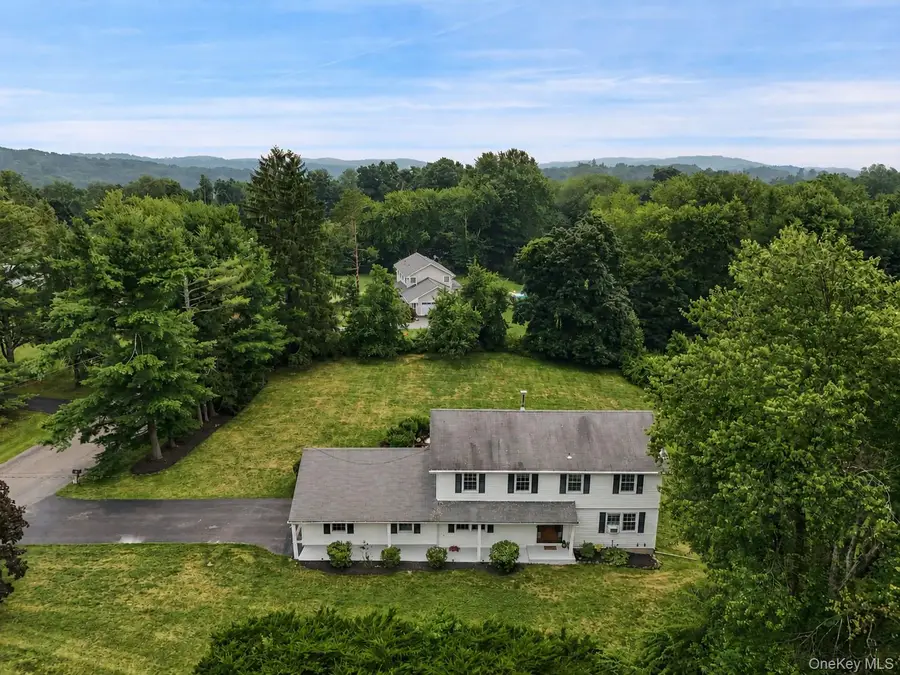12 Hilltop Drive, Yorktown Heights, NY 10598 - #2