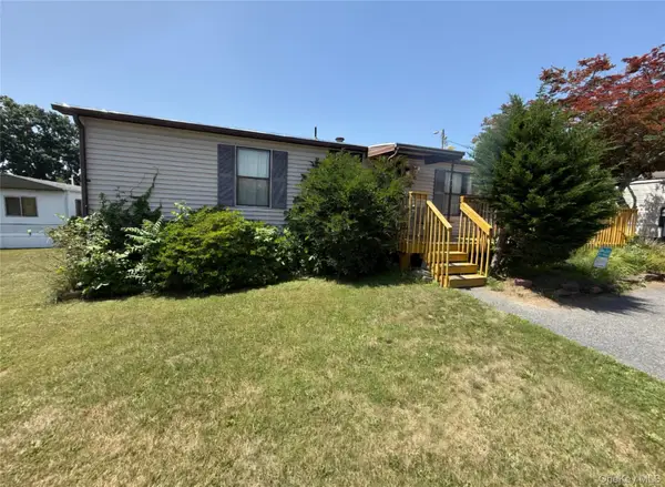 18 Square Hill Road #80, New Windsor, NY 12553